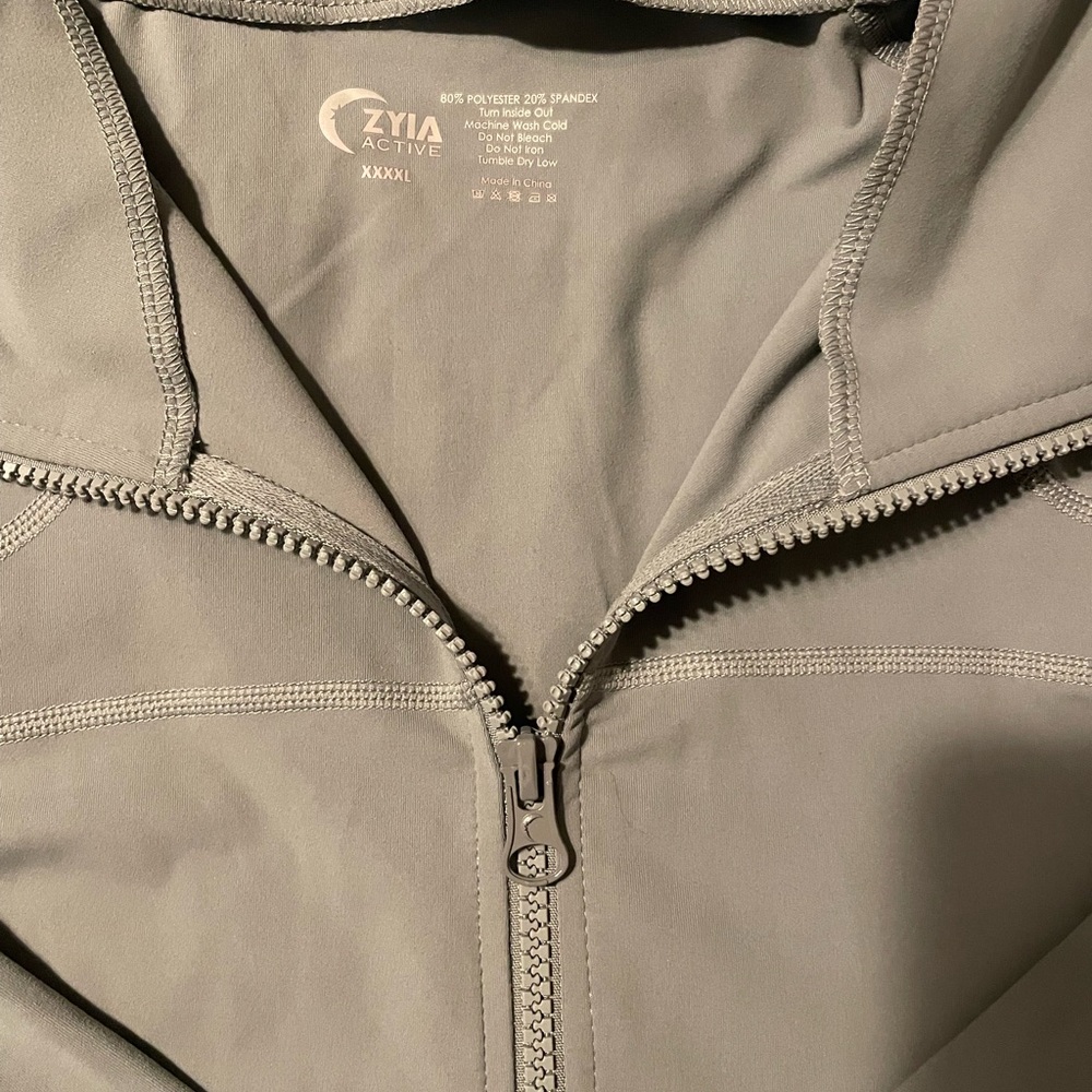 Zyia Active Gray Zip-Up Jacket